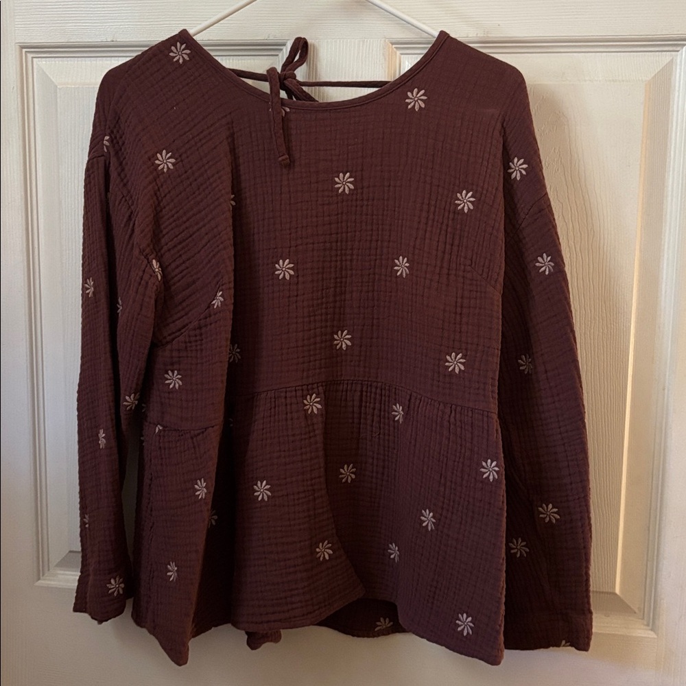 Women's Brown Floral Top